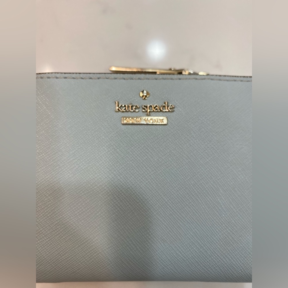 Kate Spade Wallet- light blue, used, like new- the perfect size! - Picture 2 of 8